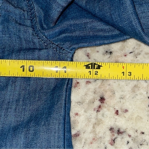 Tommy Hilfiger Girls Chambray Shirt Dress Size 3 Pearl Snap Toddler Denim Baby - Picture 6 of 7